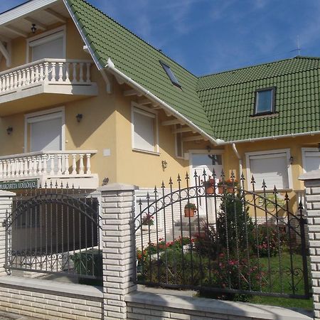 Margareta Apartmanhaz Apartment Hajduszoboszlo Luaran gambar