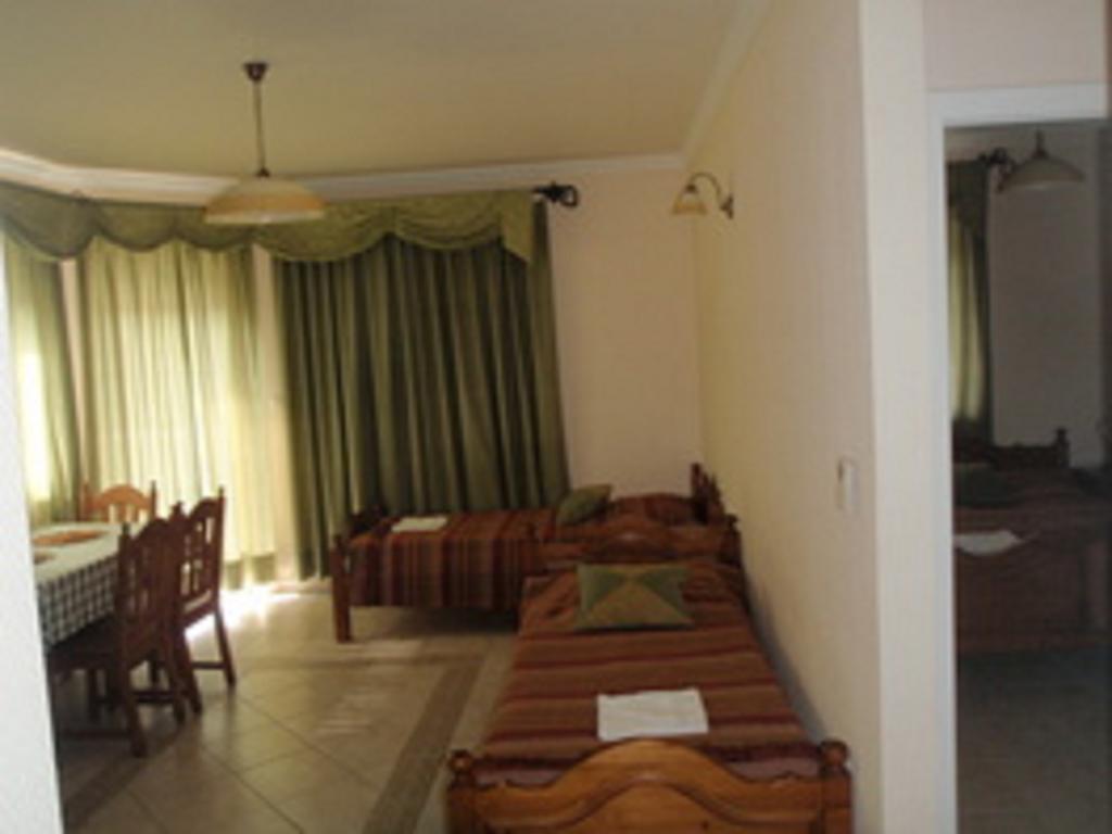 Margareta Apartmanhaz Apartment Hajduszoboszlo Bilik gambar